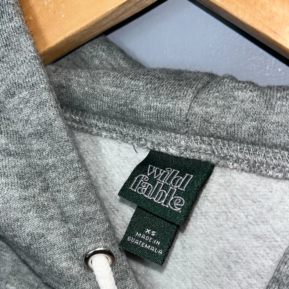 Wild Fable Womens XS Heather Gray Cropped Hoodie Raw Hem Fleece Sweatshirt - Picture 3 of 3